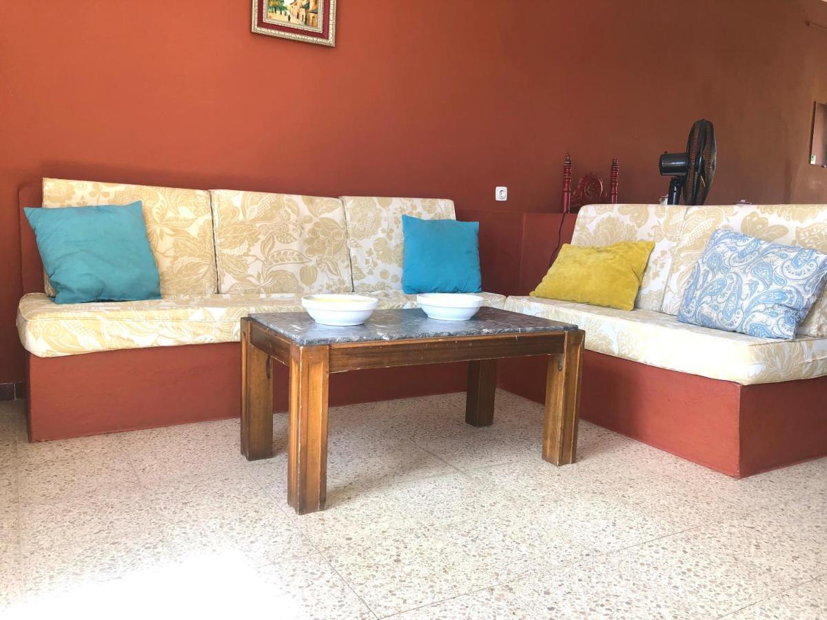 Port Sotavent 2C - Apartamento En La Marina De Empuriabrava - Piscina Comunitaria, - Parking - Vistas Al Canal - Cerca Centro Y Playa Bagian luar foto
